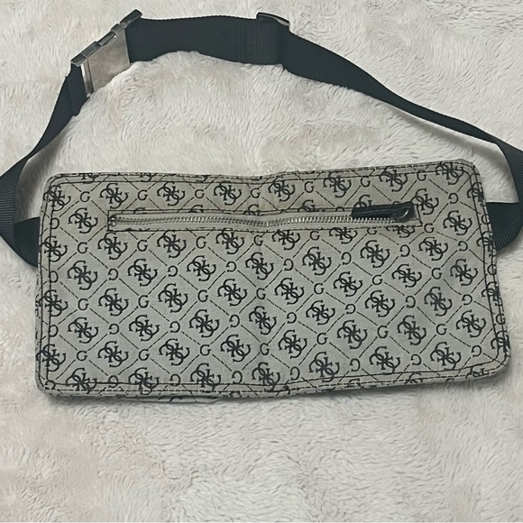 Guess belt bag - Picture 3 of 5